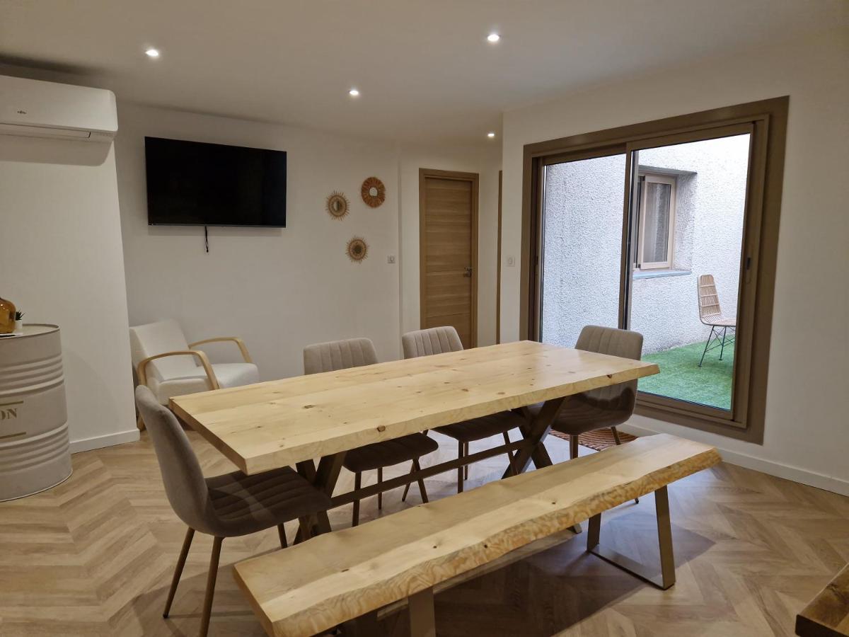 Le Rive Droite - Gare Centre - Wifi - Terrasse - Face Remparts Apartment อาวีญง ภายนอก รูปภาพ
